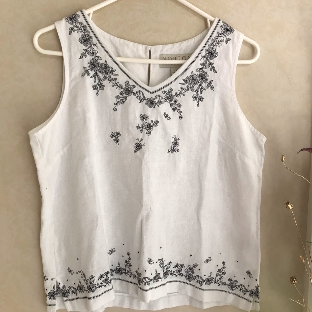 Norton McNaughton size M white top